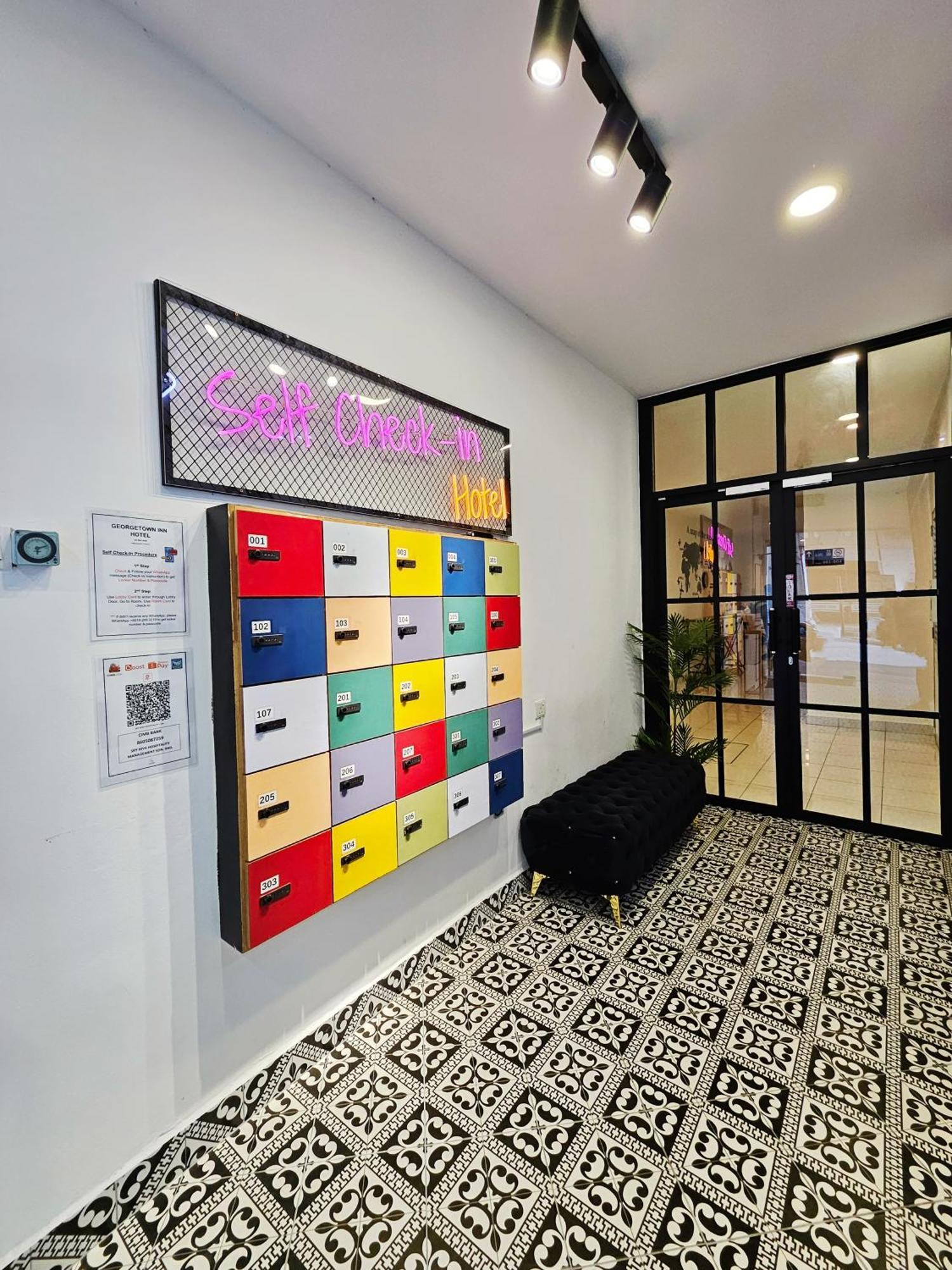 Georgetown Inn By Sky Hive Bagian luar foto