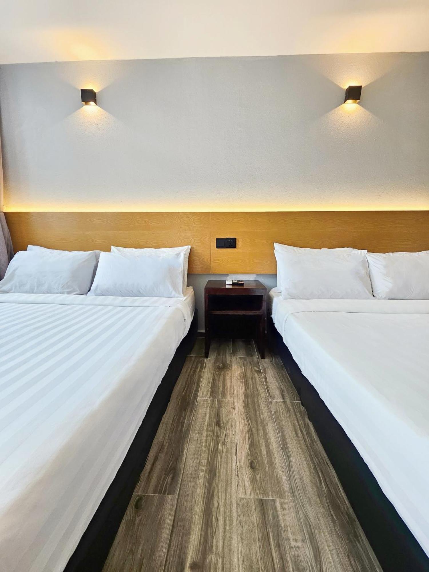 Georgetown Inn By Sky Hive Bagian luar foto