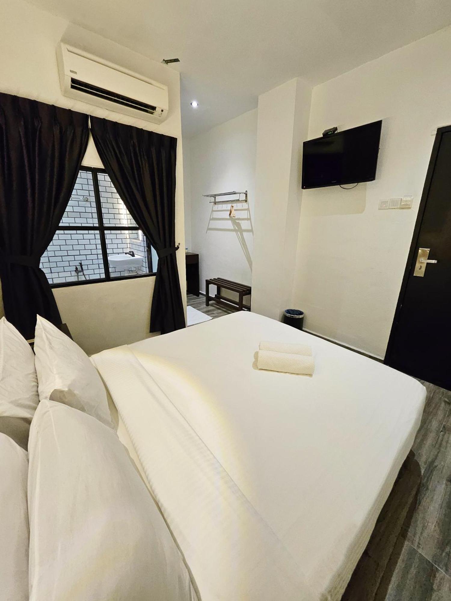 Georgetown Inn By Sky Hive Bagian luar foto