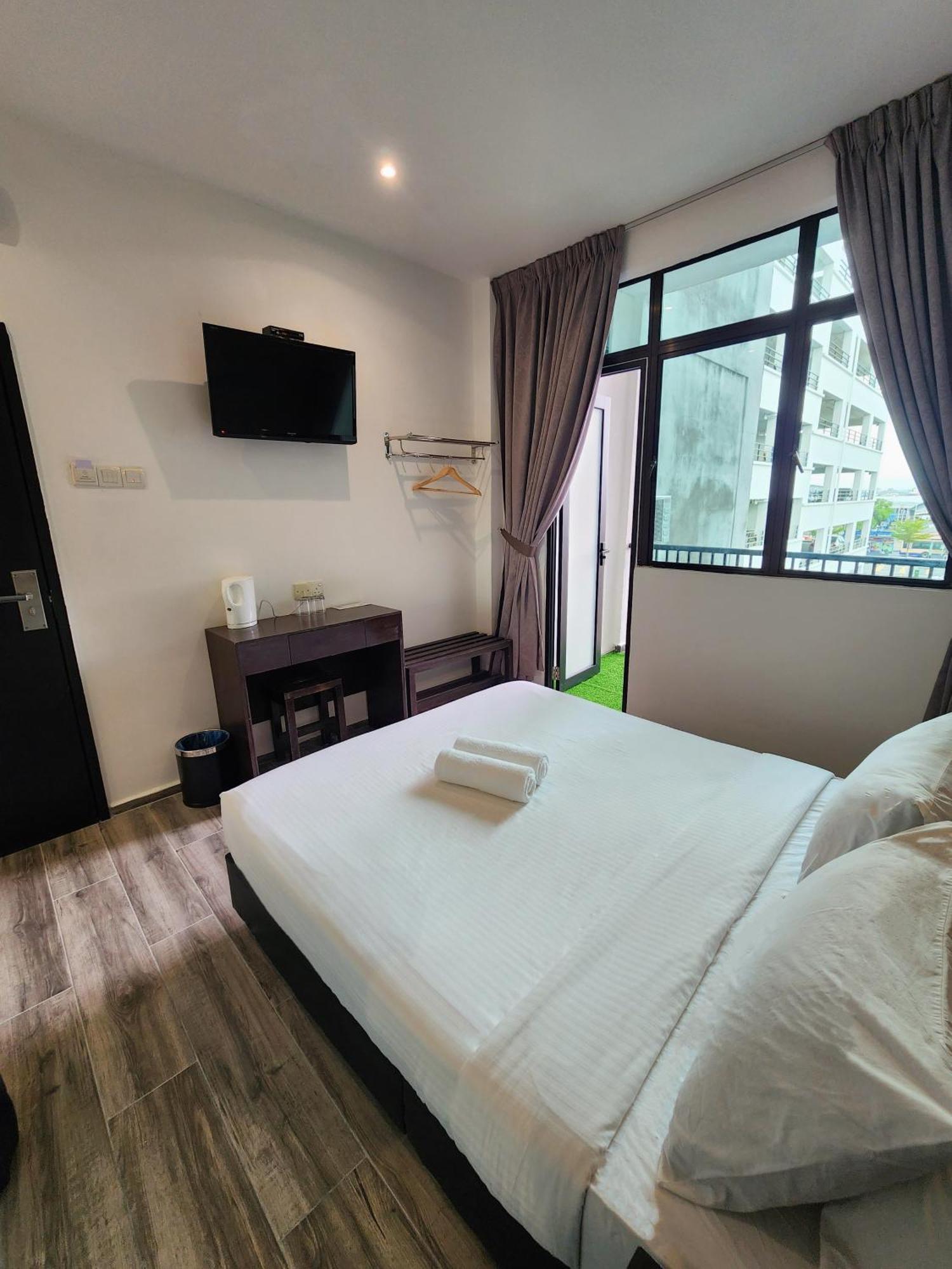 Georgetown Inn By Sky Hive Bagian luar foto