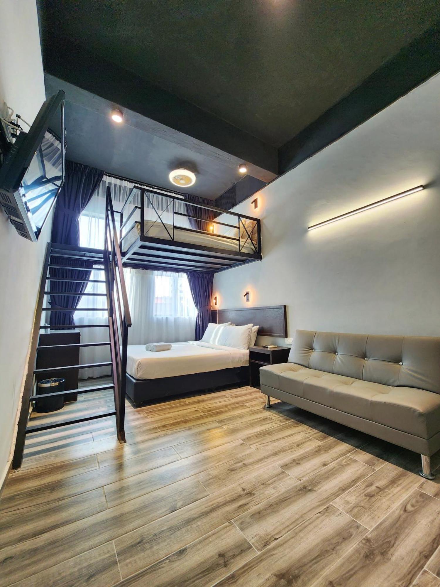 Georgetown Inn By Sky Hive Bagian luar foto